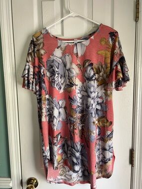 Honeyme Coral Floral Ruffle Sleeve Tee